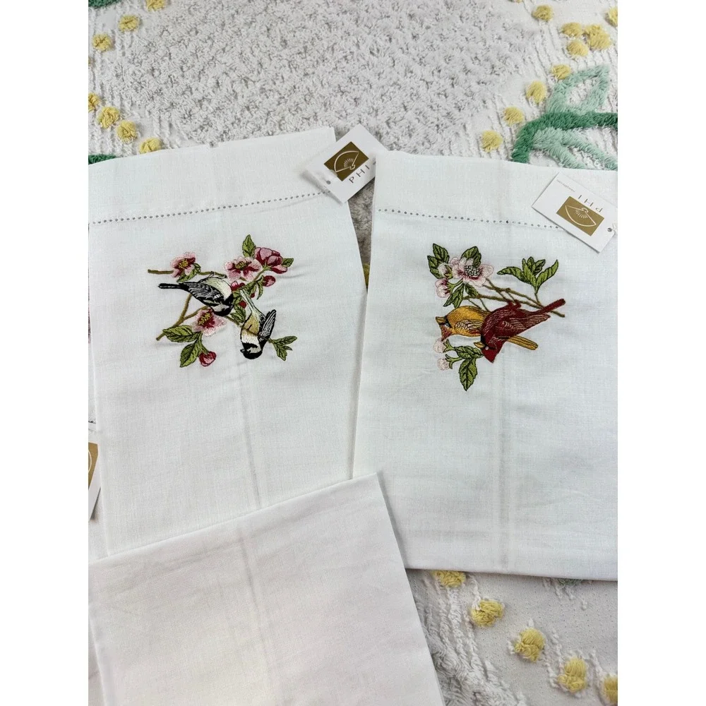 Peking‎ Handicraft PHI Set of 4 Embroidered Bird Linen Cotton Guest Towels White